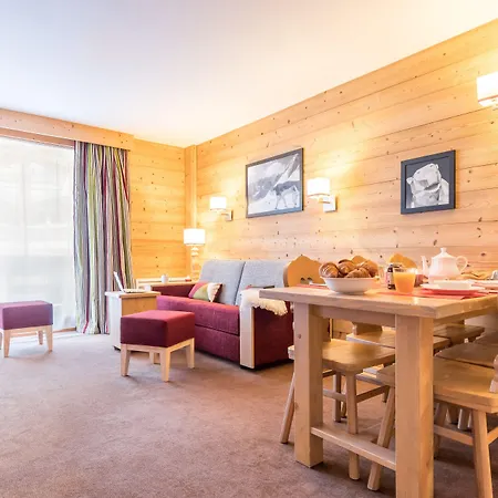 Apartmanhotel Pierre & Premium Les Du Forum 4*