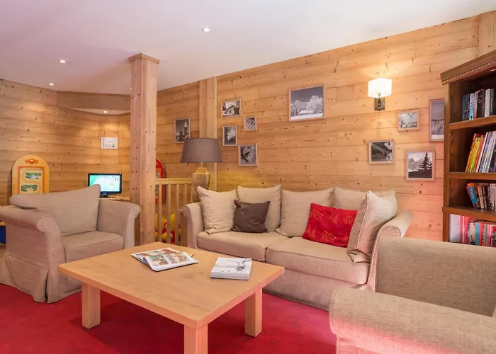 Pierre & Premium Les Du Forum 4*