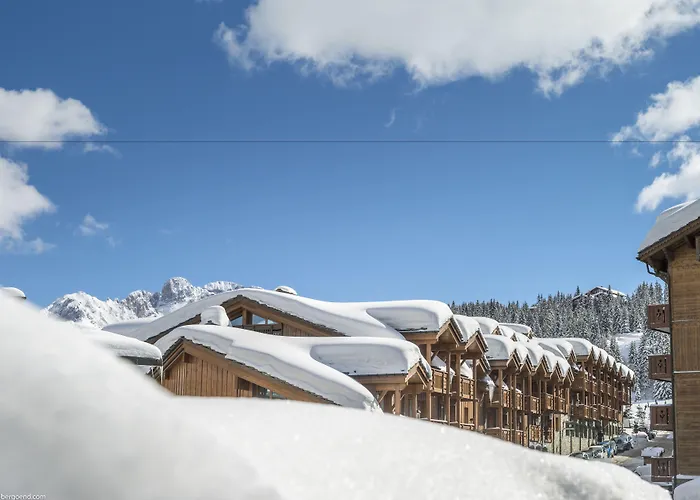 Pierre & Premium Les Du Forum Hotel apartamentowy Courchevel