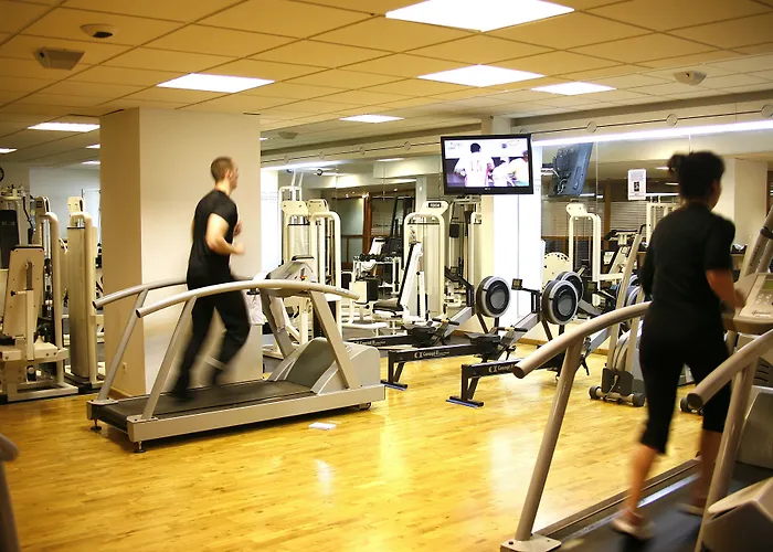 Pierre & Premium Les Du Forum 4*