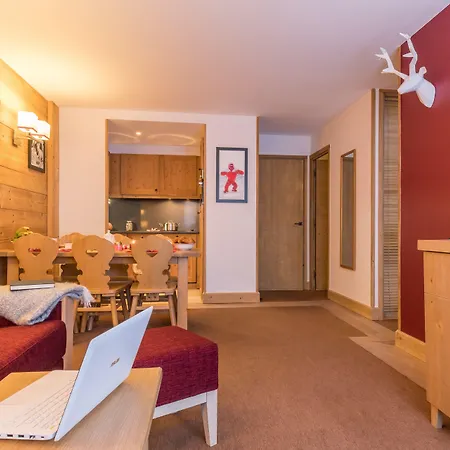 Pierre & Premium Les Du Forum كورشوفيل