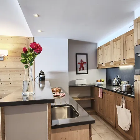 Pierre & Premium Les Du Forum 4* كورشوفيل