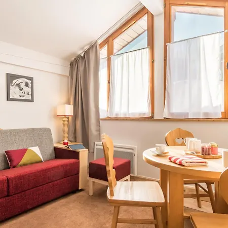 Pierre & Premium Les Du Forum Hotel apartamentowy Courchevel