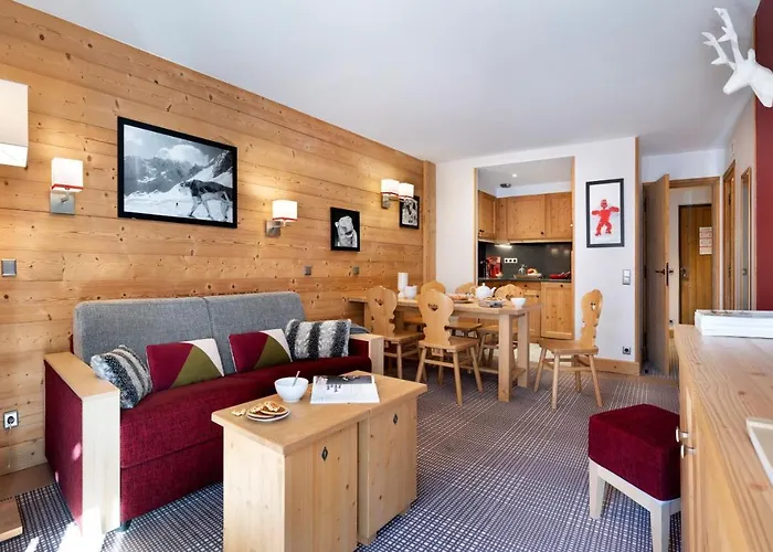 Hotel apartamentowy Pierre & Premium Les Du Forum 4*