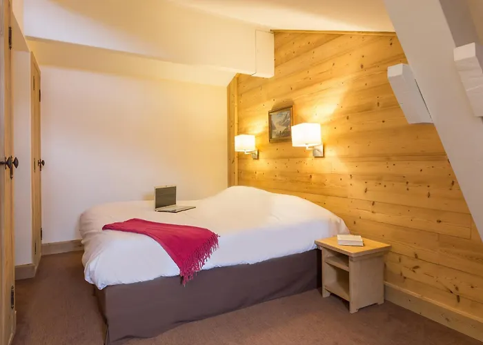 Pierre & Premium Les Du Forum Hotel apartamentowy 4*