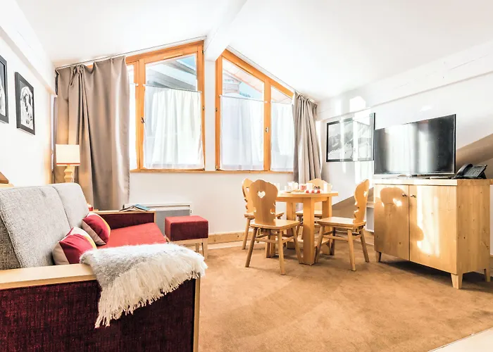 Pierre & Premium Les Du Forum Hotel apartamentowy Courchevel