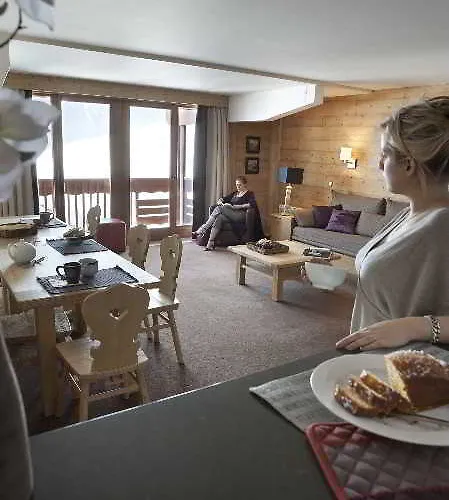 Pierre & Premium Les Du Forum Hotel apartamentowy Courchevel